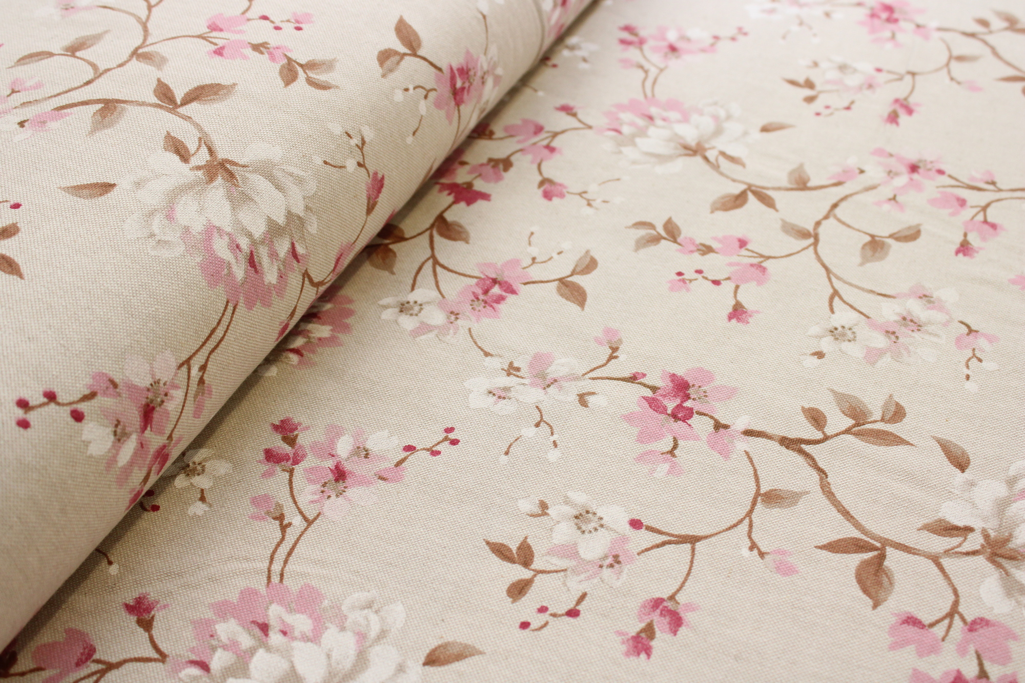 TESSUTO H280 IN PANAMA MISTO COTONE GREZZO CON FIORI ROSA