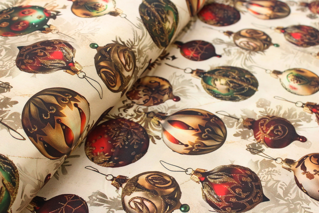 TESSUTO H320 IN COTONE FANTASIA NATALIZIA CON PALLINE 