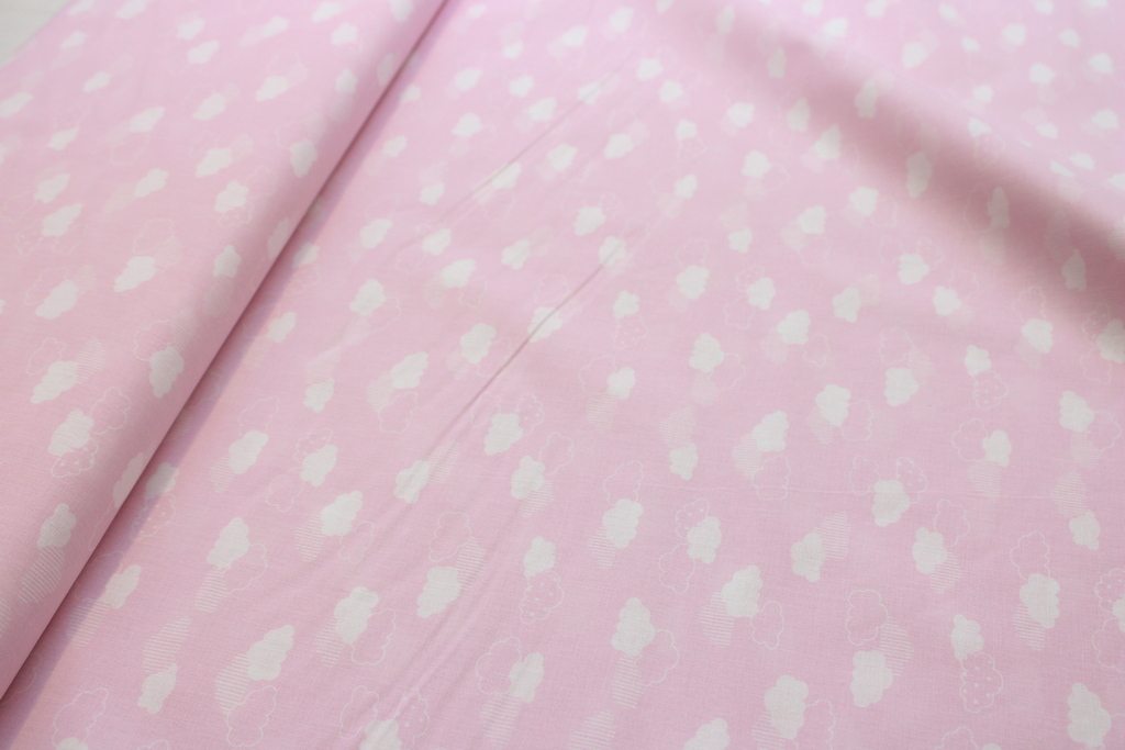 TESSUTO H140 IN 100%COTONE FANTASIA CON NUVOLE