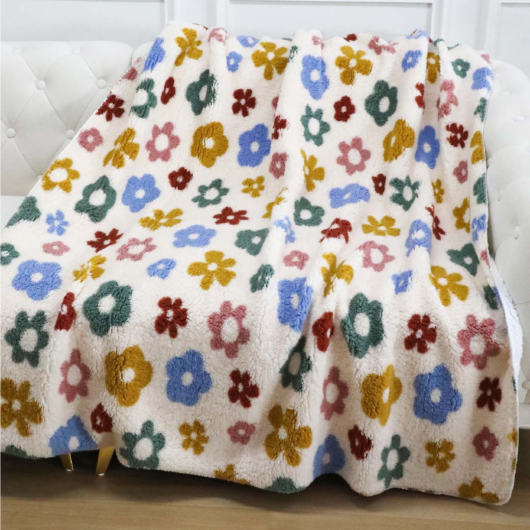 PLAID BLUMEN CON SHERPA FANTASIA CON FIORELLINI